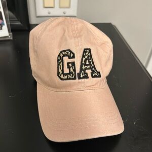 Pink GA women’s baseball cap